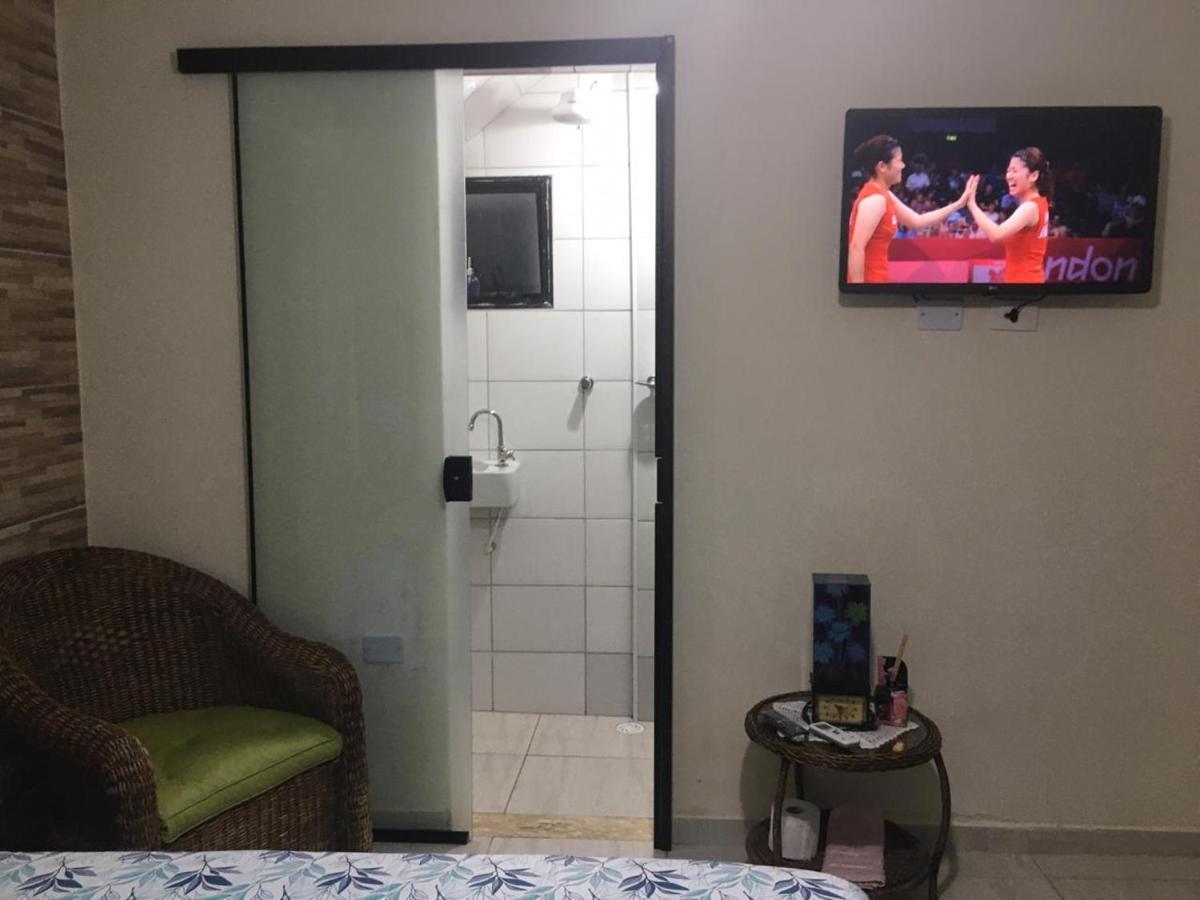 Recanto Bellamar Pousada E Hostel Γκουαρούχα Εξωτερικό φωτογραφία
